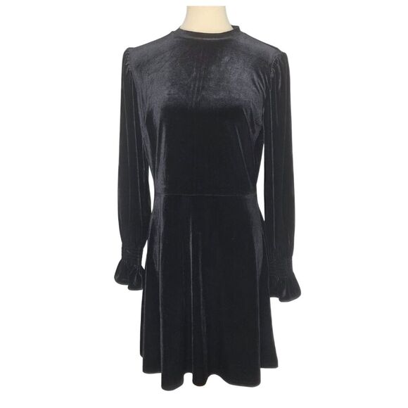 Black Velvet Long Sleeve Dress – LOFT – Size 6 – Wednesday Addams Goth Vibes - Picture 1 of 6